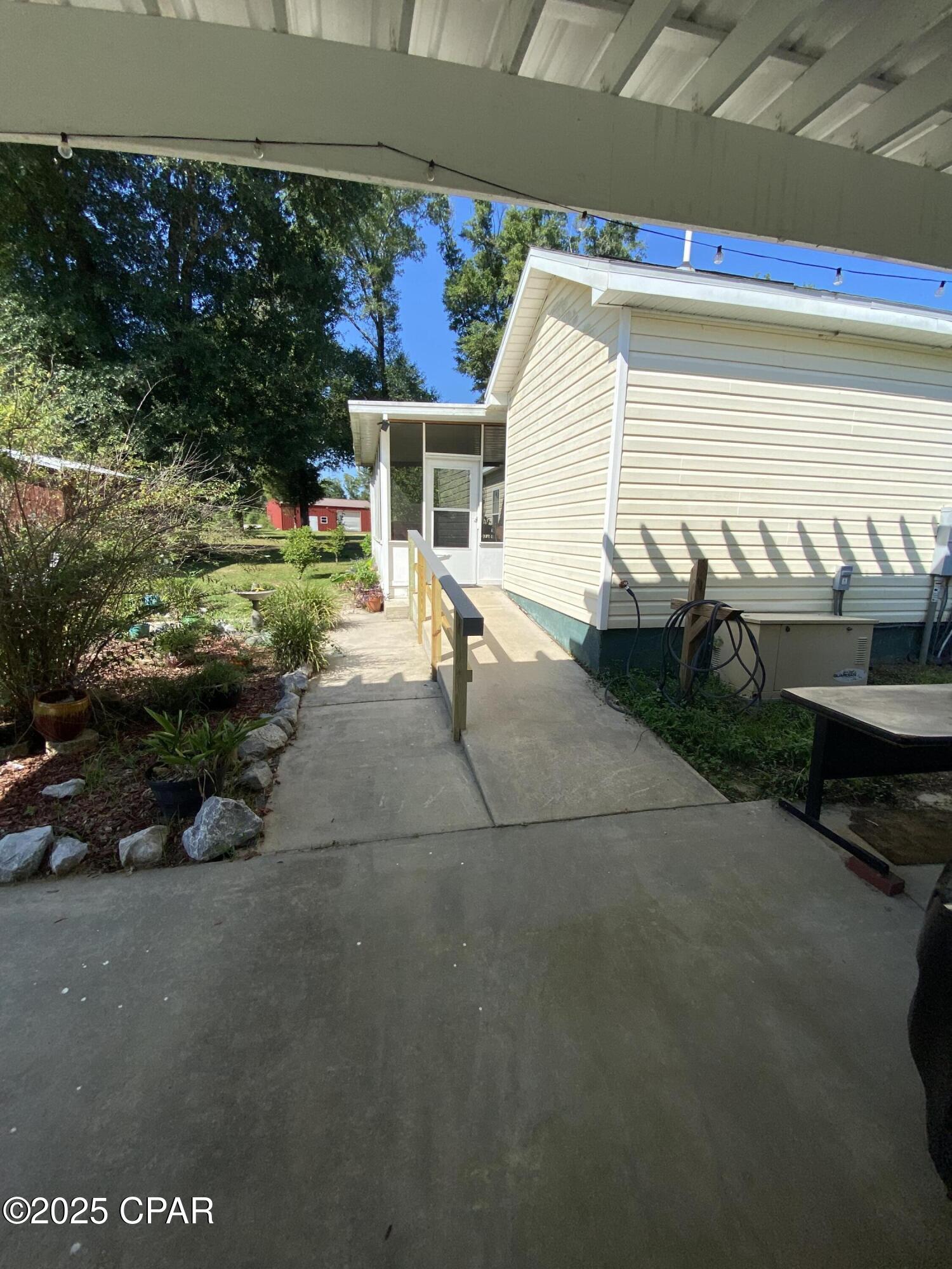 7960 Northwest County Road 274 Altha, FL 32421 - Photo 7 of 84