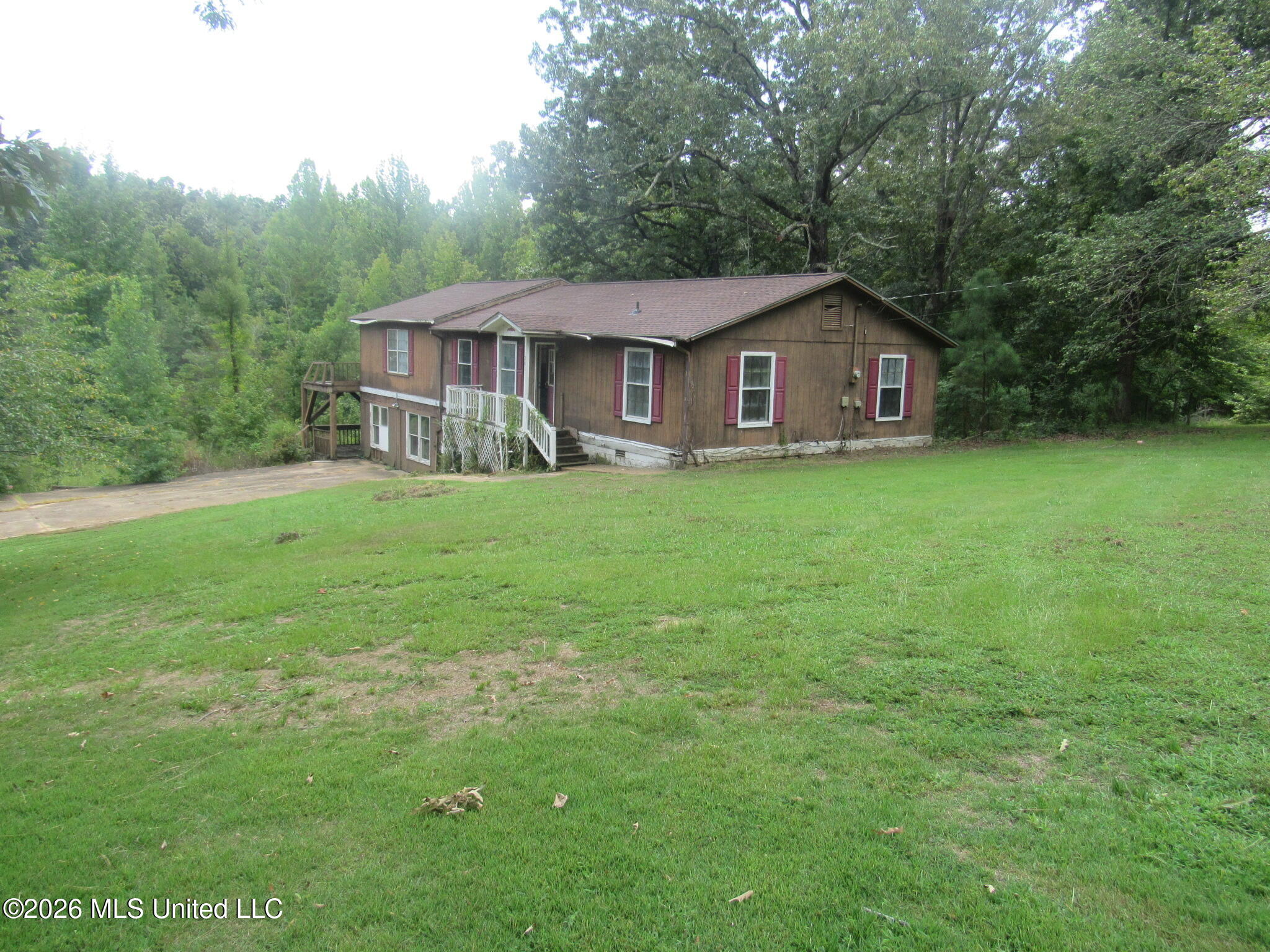 201 Lafferty Road Batesville, MS 38606 - Photo 1 of 18 IMG_9642