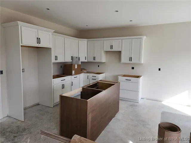 $319,900 | 5207 North Hampton Court, Unit LOT #1515, Charlestown, IN 47111