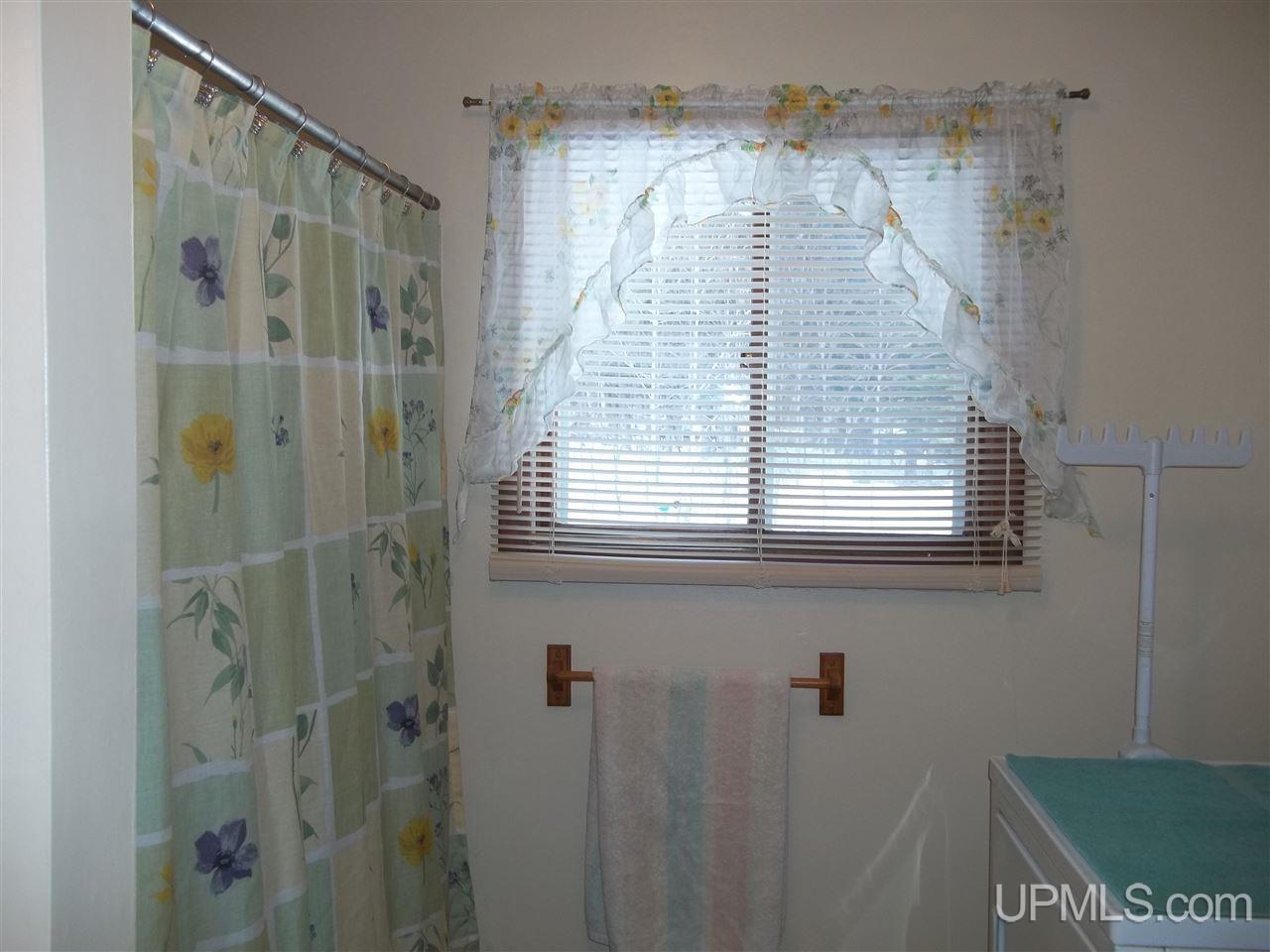 30170 Rabbit Bay Road Lake Linden, MI 49945 - Photo 17 of 30 Gallery Image 17