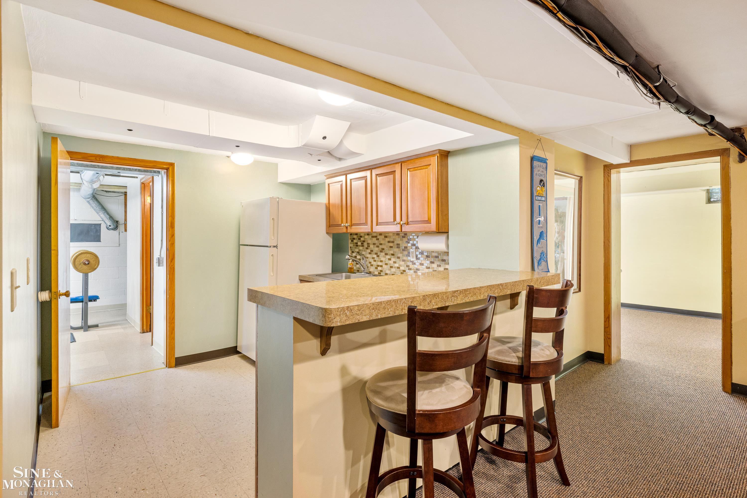84 Clairview Road Grosse Pointe Shores, MI 48236 - Photo 34 of 68