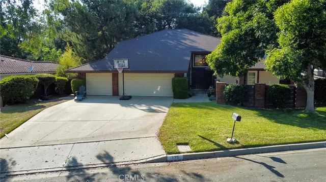$1,125,000 | 175 Arlington Drive, Claremont, CA 91711