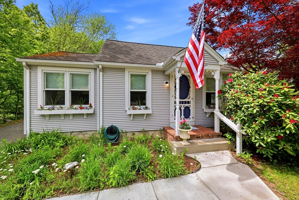 236 Three Rivers Road Wilbraham, MA 01095 - Photo 1 of 31 Gallery Image 1