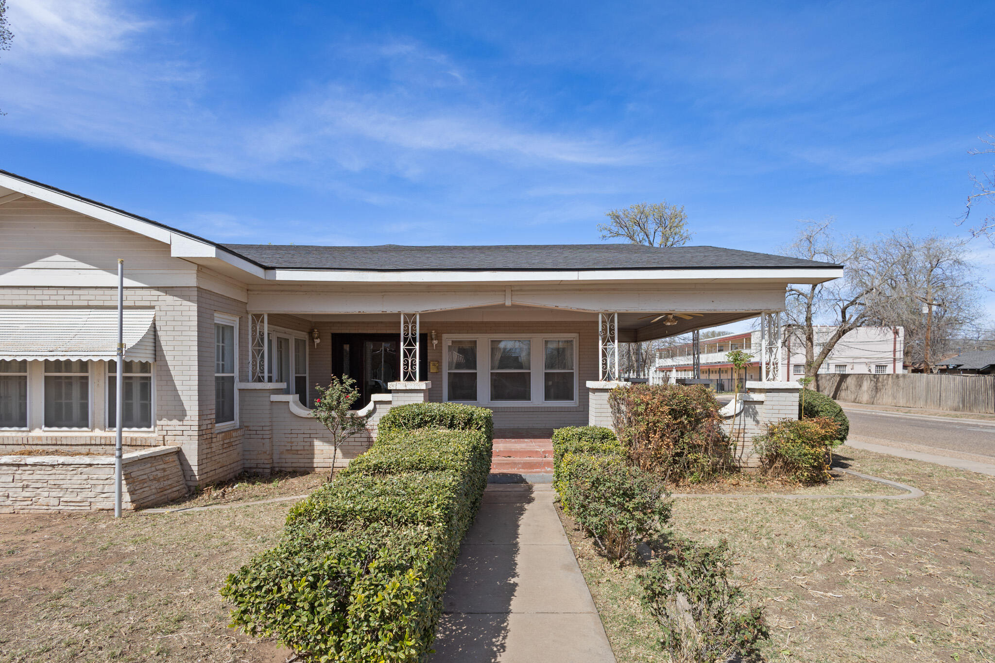 2202 16th Street Lubbock, TX 79401 - Photo 3 of 81 IMG_6188