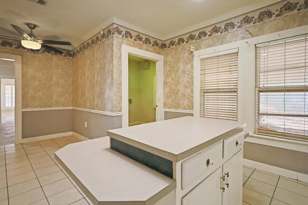 $249,500 | 2202 16th Street, Lubbock, TX 79401
