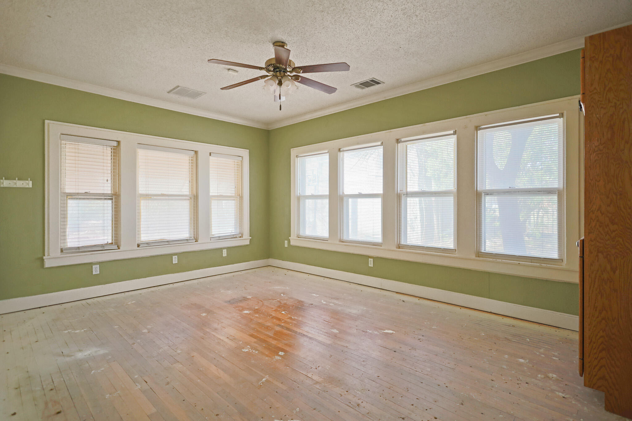 2202 16th Street Lubbock, TX 79401 - Photo 40 of 81 IMG_6121