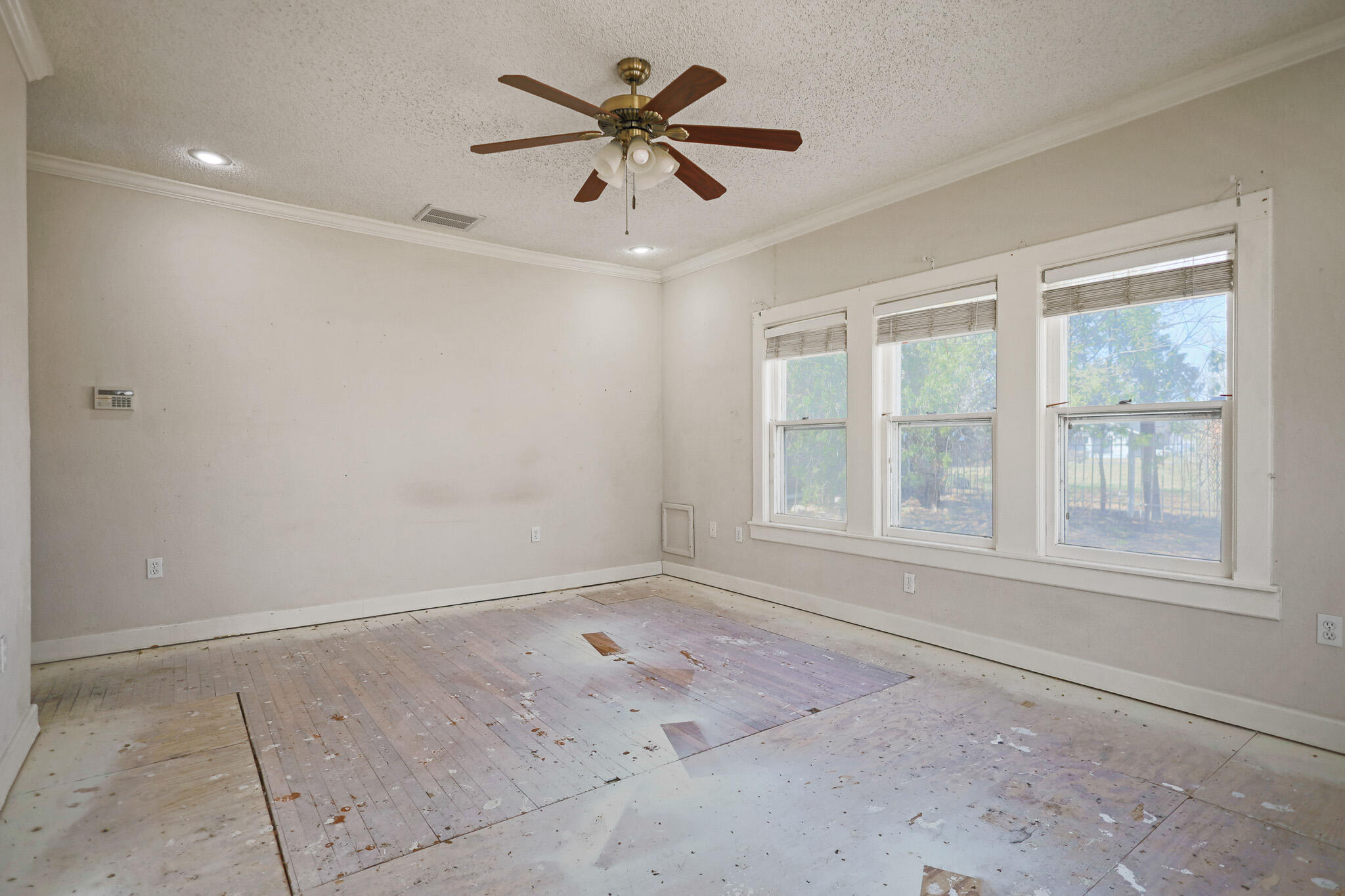 2202 16th Street Lubbock, TX 79401 - Photo 47 of 81 IMG_6131