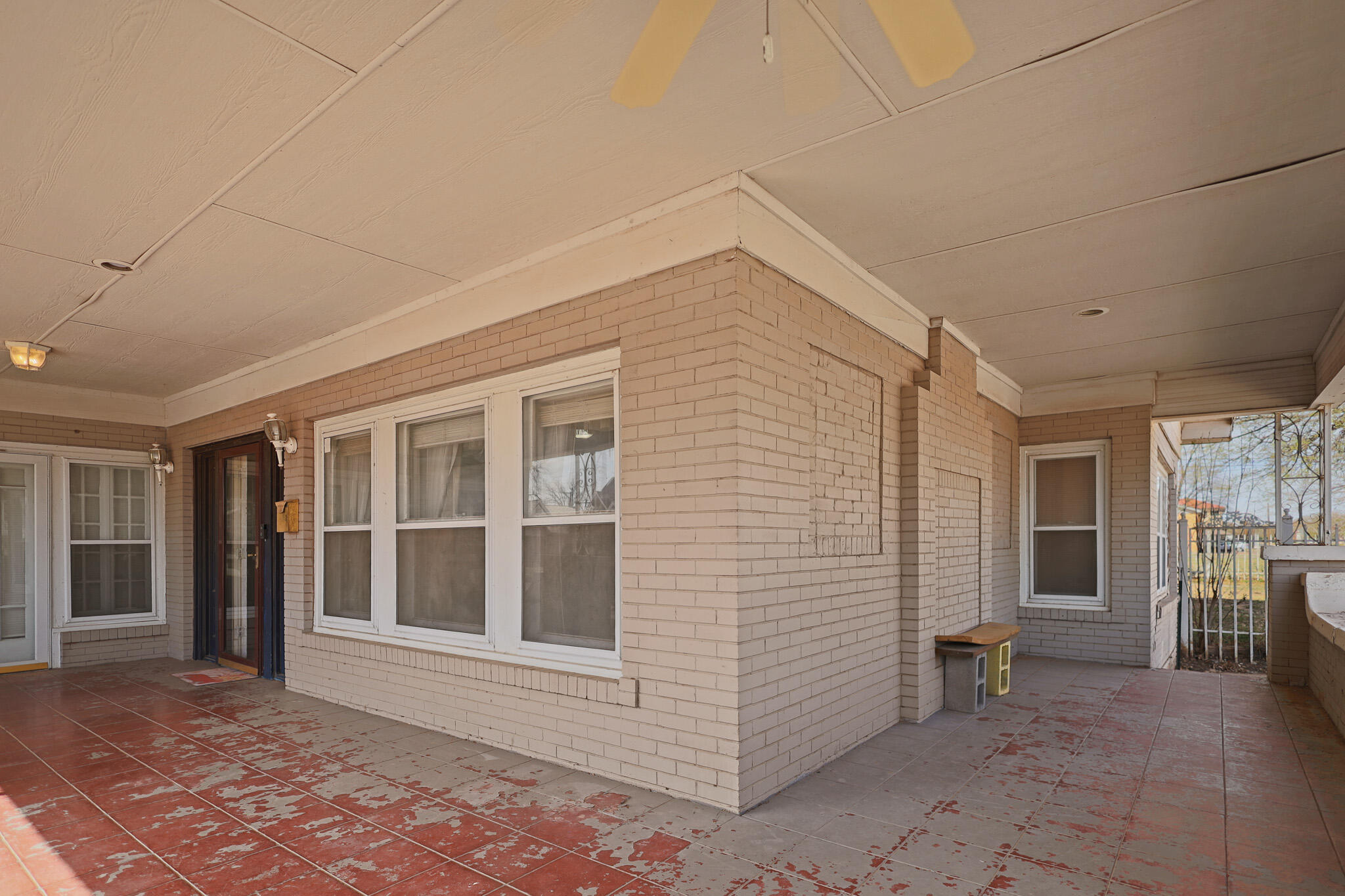 2202 16th Street Lubbock, TX 79401 - Photo 6 of 81 IMG_6192