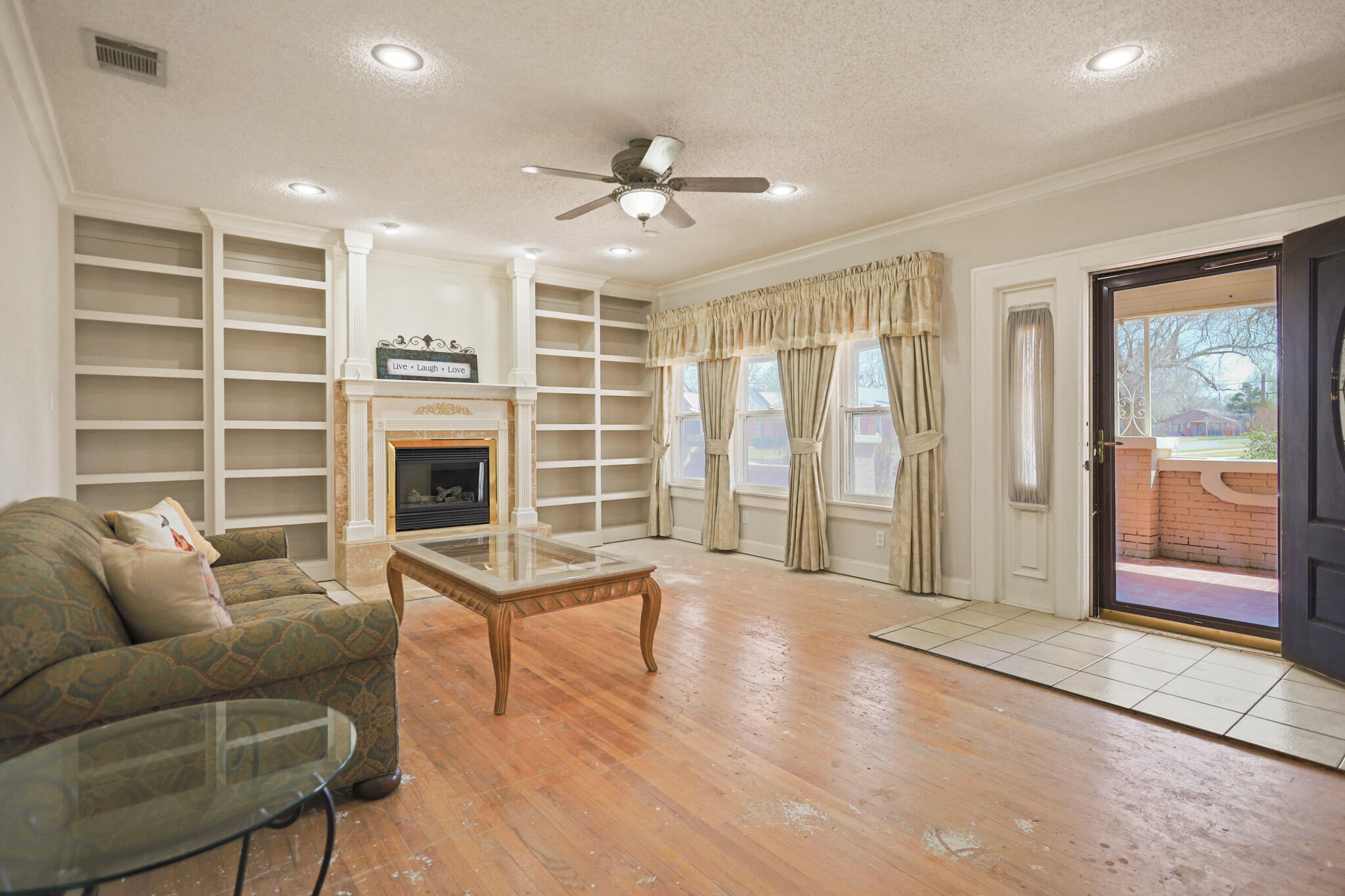 2202 16th Street Lubbock, TX 79401 - Photo 8 of 81 IMG_6113