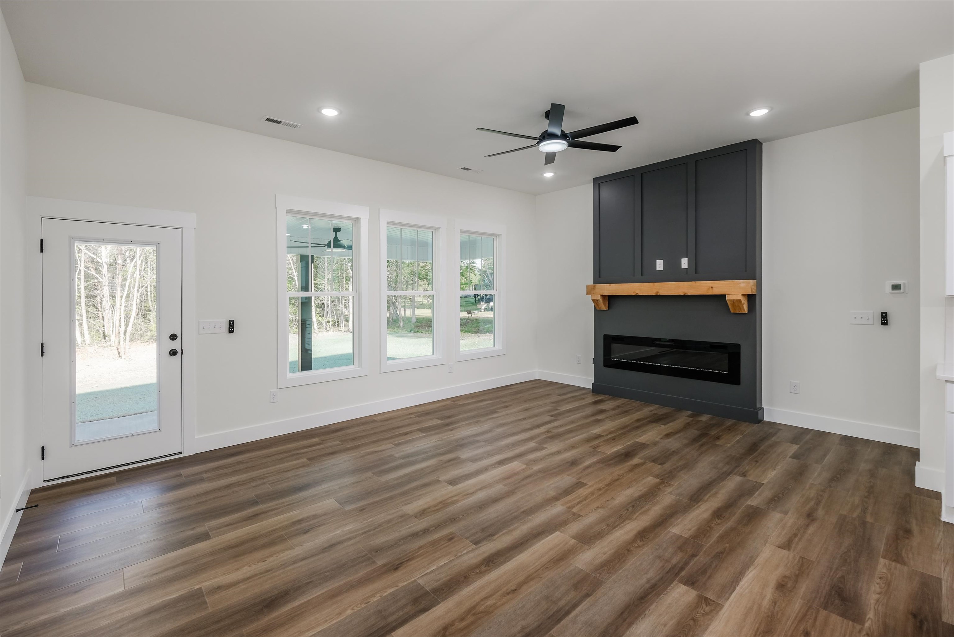 7 Campbell Mill Road Travelers Rest, SC 29690 - Photo 2 of 22 Gallery Image 2