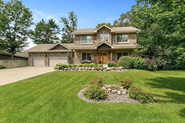 $549,900 | 1301 Pondview Lane East, St. Joseph, MN 56374
