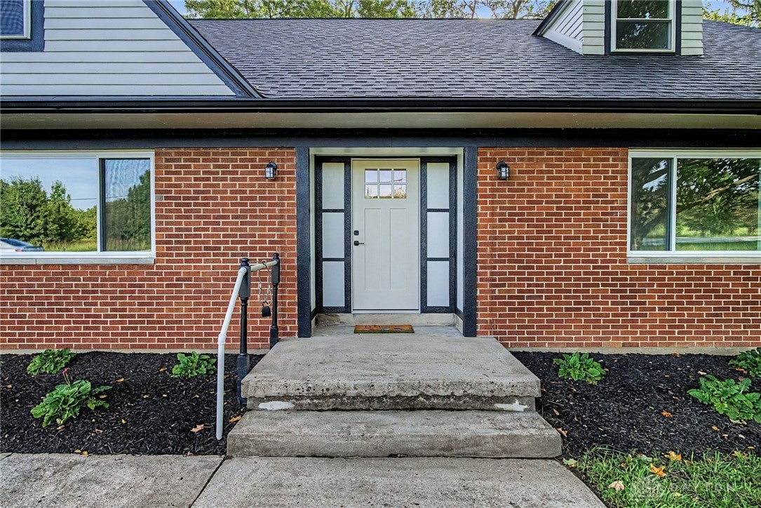 5804 Basore Road Dayton, OH 45415 - Photo 7 of 51 Gallery Image 7