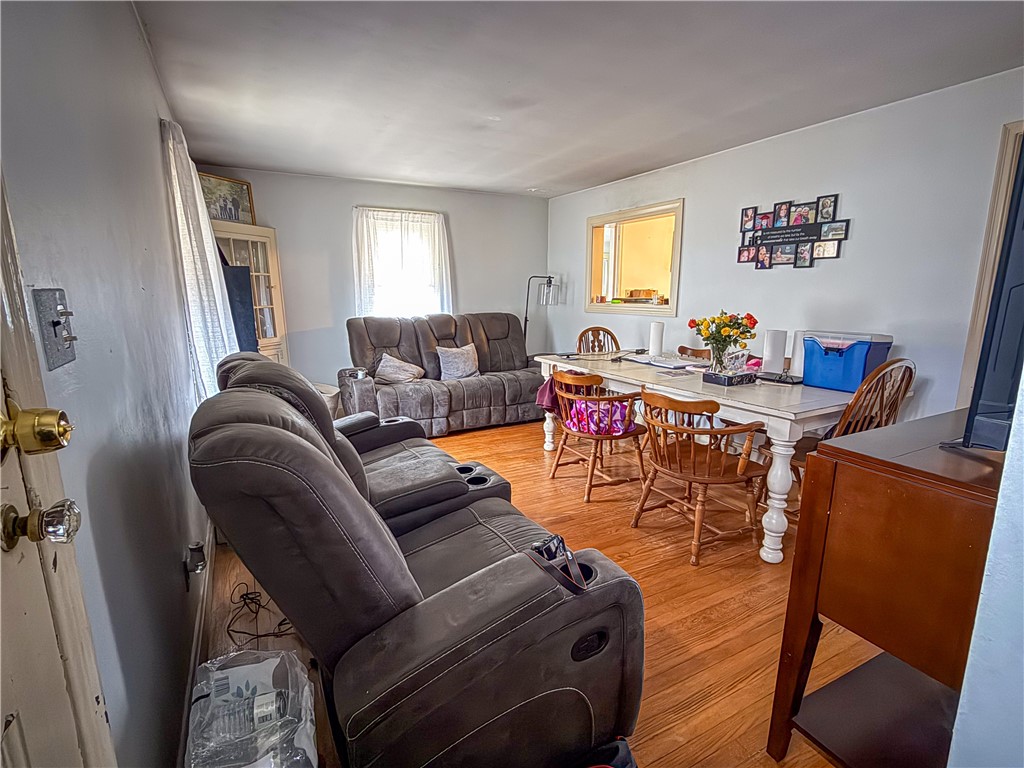 51 Wasaga Road Pawtucket, RI 02861 - Photo 6 of 25 Gallery Image 6