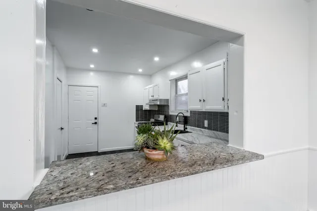 $279,900 | 125 Wabash Avenue, Bath, PA 18014