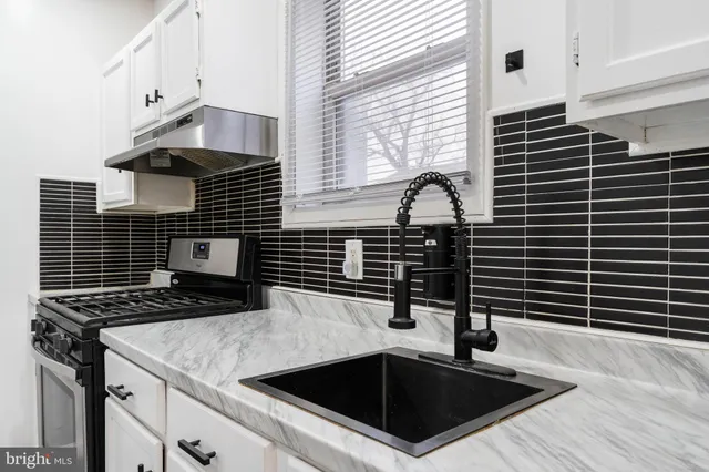 $279,900 | 125 Wabash Avenue, Bath, PA 18014