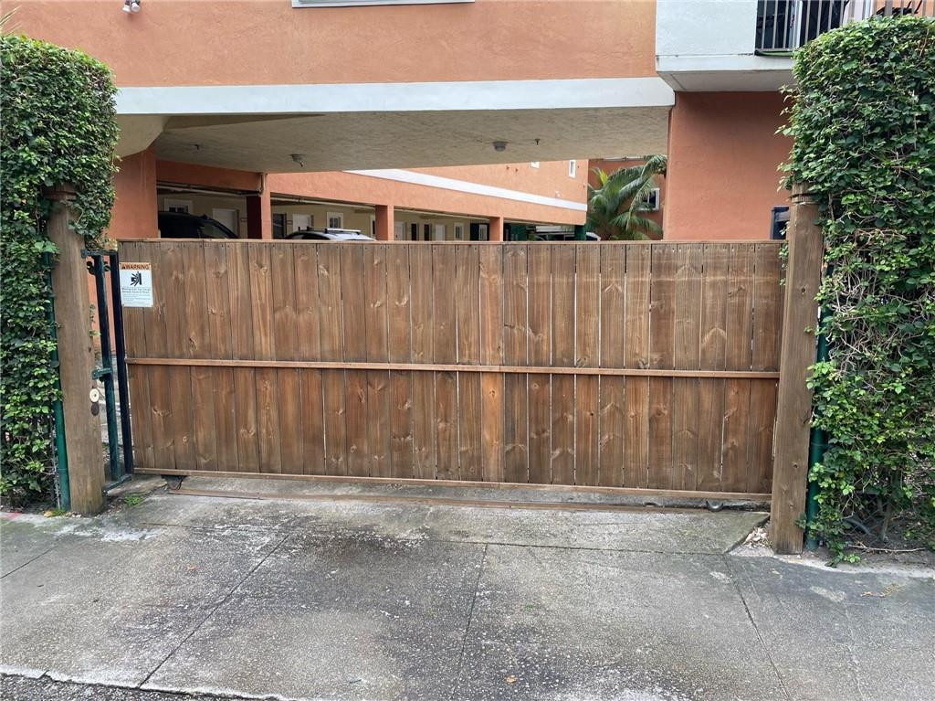 240 Southwest 15th Road, Unit 108 Miami, FL 33129 - Photo 2 of 40 Photo 2