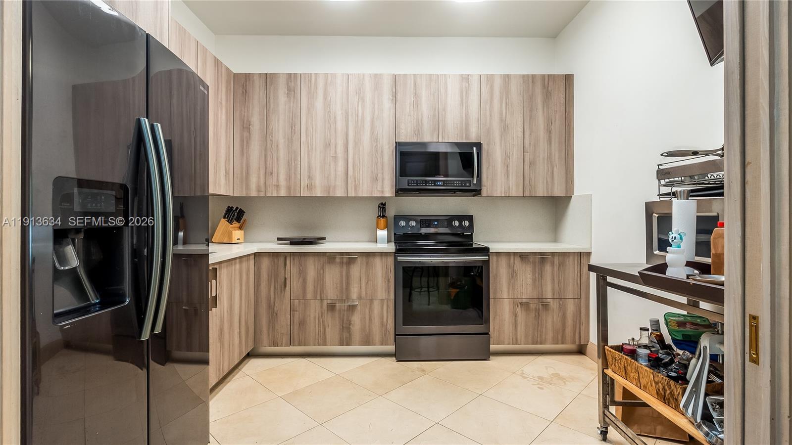 10395 Southwest 67th Avenue Pinecrest, FL 33156 - Photo 36 of 94