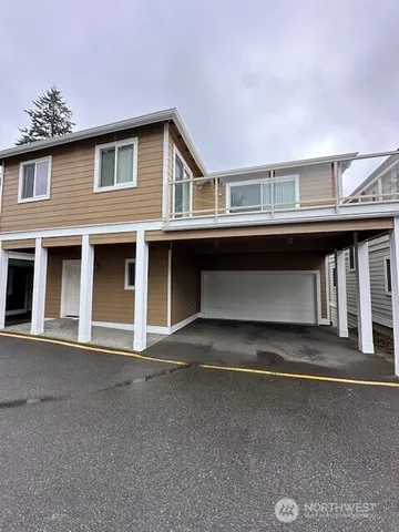 $3,095 | 23725 80th Court West, Edmonds, WA 98026