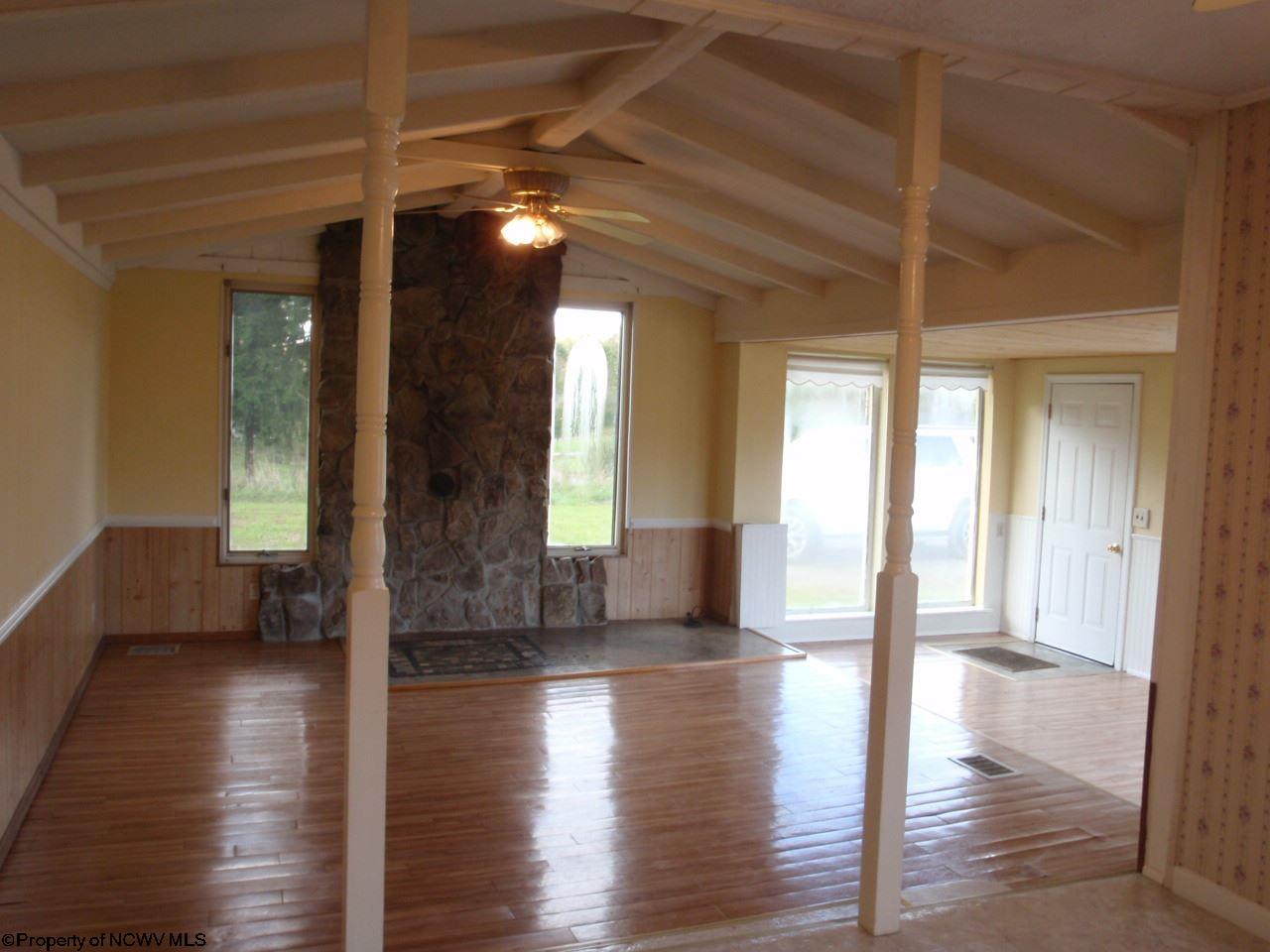 1036 Glade Run Road Albright, WV 26519 - Photo 4 of 18 Gallery Image 4