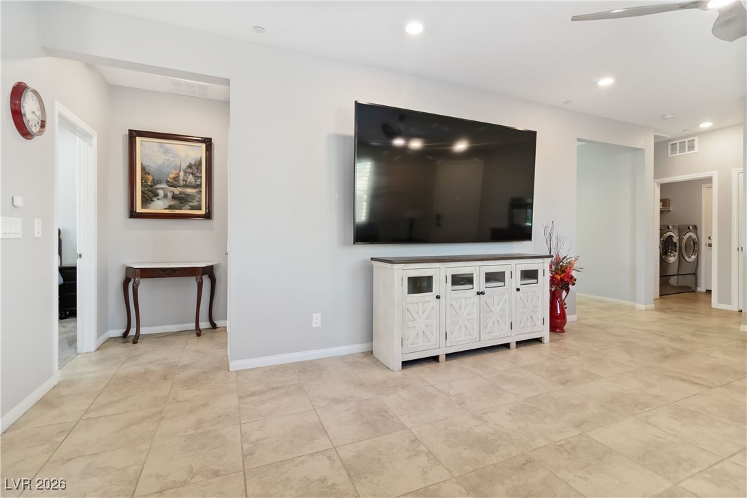 2834 Mincio Street Henderson, NV 89044 - Photo 7 of 28