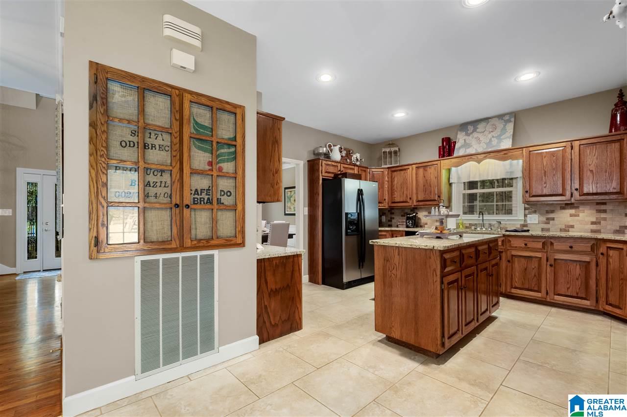 5093 Meadow Brook Road Birmingham, AL 35242 - Photo 15 of 47