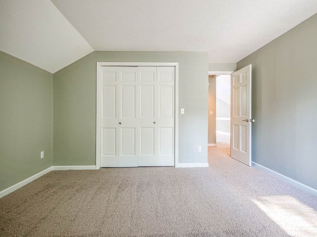 5926 Spring Pond Road Fort Wayne, IN 46845 - Photo 24 of 36