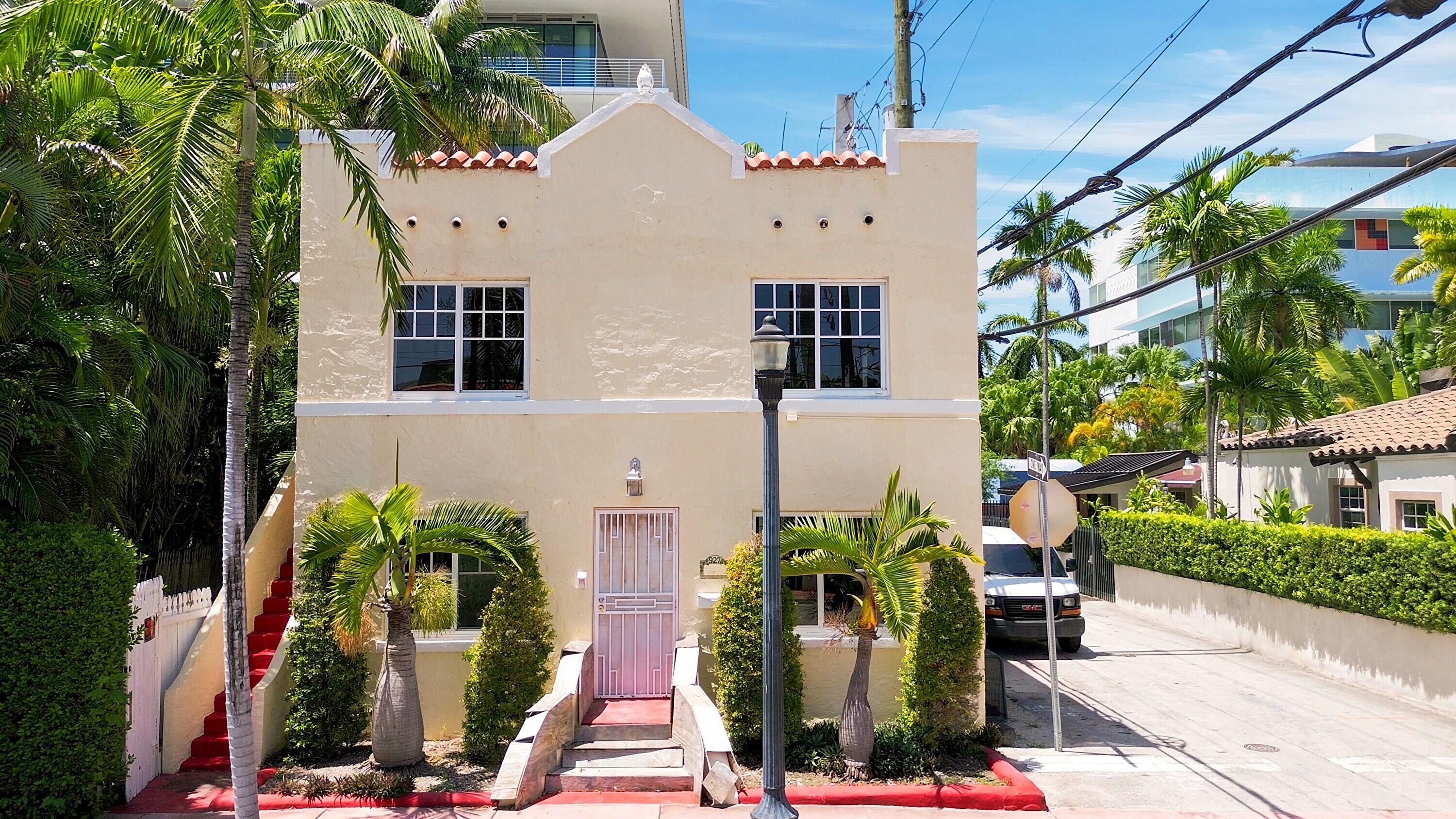 927 Southwest 4th Street Miami, FL 33130 - Photo 17 of 24 14_aerial view (1)