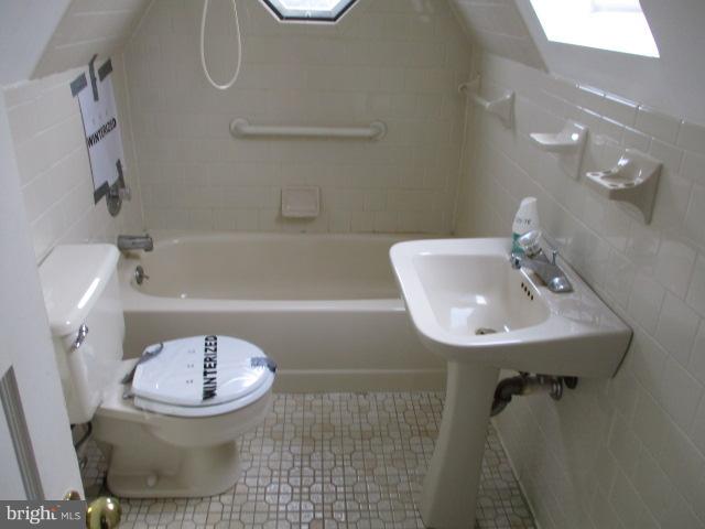 8423 Gunston Road Welcome, MD 20693 - Photo 22 of 29 Bath