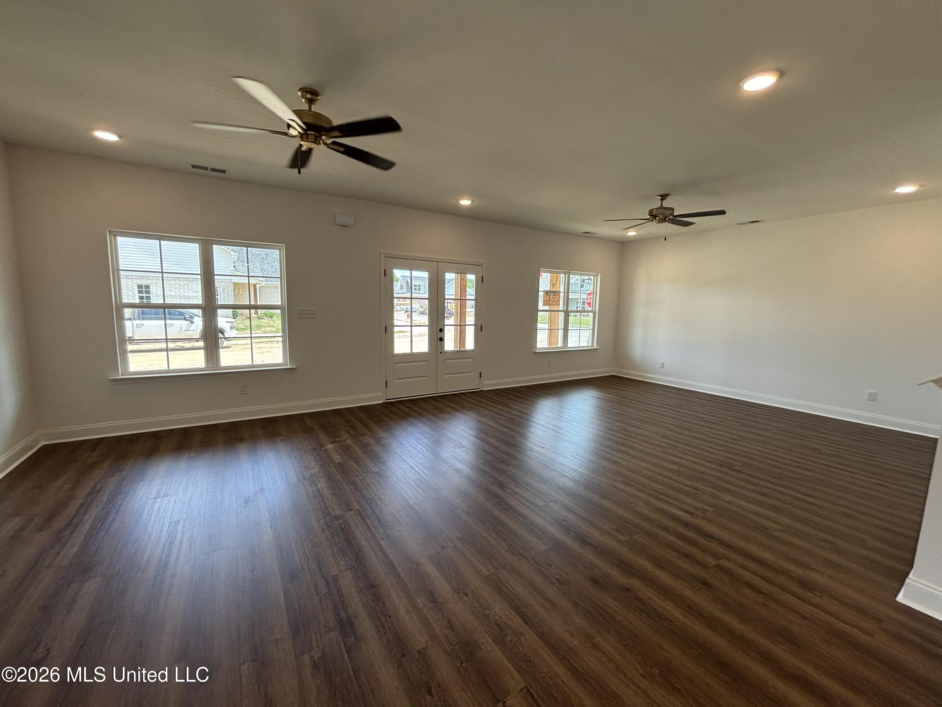 7221 Hickory Holw Road Walls, MS 38680 - Photo 3 of 12 IMG_0834