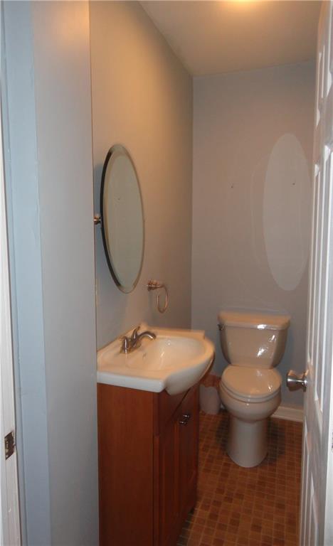 294 Lincoln Hall Road Elizabeth, PA 15037 - Photo 17 of 23 Gallery Image 17