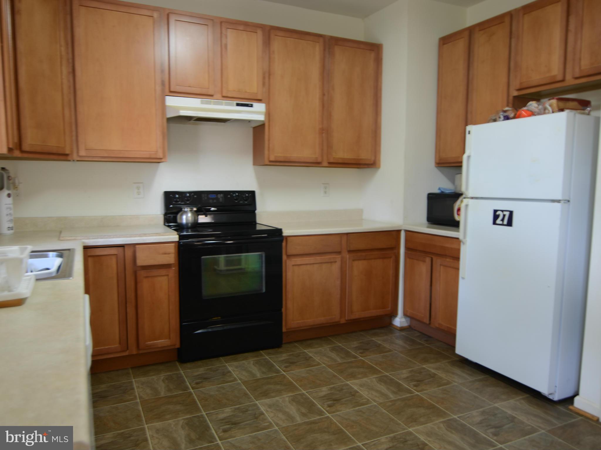 820 Milford Mill Road Baltimore, MD 21208 - Photo 7 of 14 Kitchen