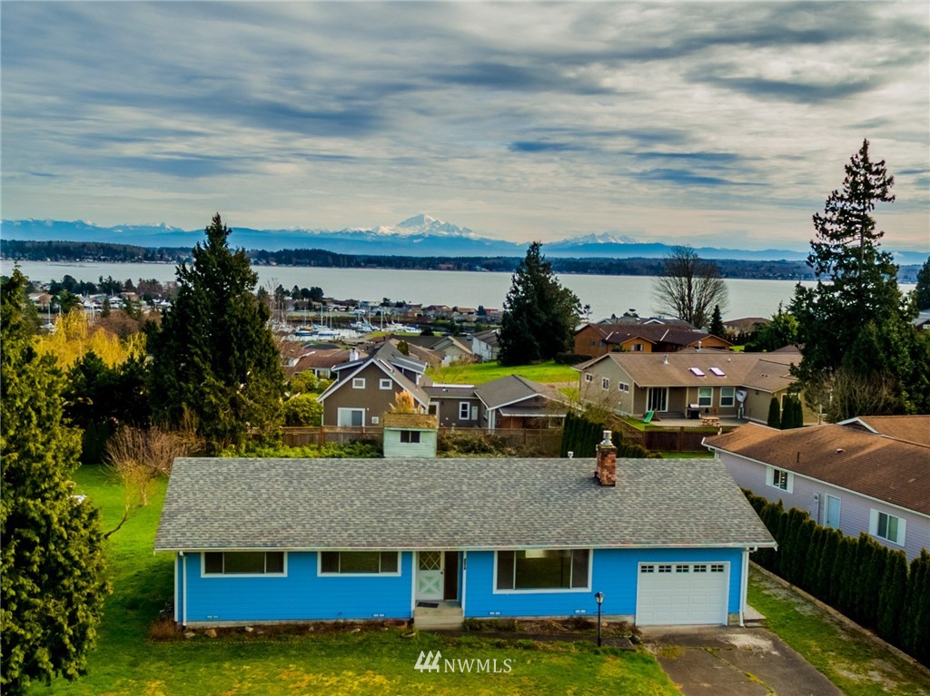 8076 Kispiox Road Blaine, WA 98230 - Photo 1 of 25 Gallery Image 1