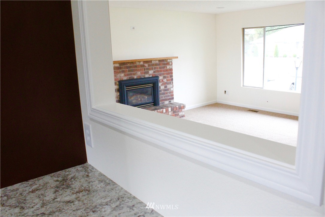 8076 Kispiox Road Blaine, WA 98230 - Photo 11 of 25 Gallery Image 11