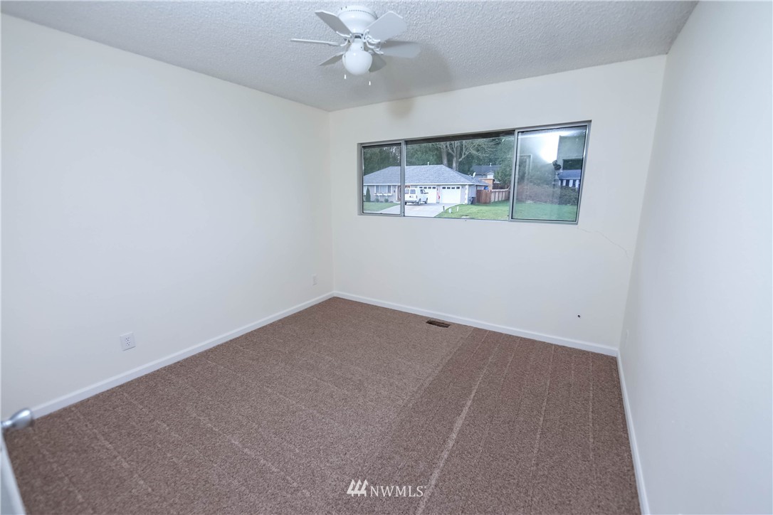 8076 Kispiox Road Blaine, WA 98230 - Photo 14 of 25 Gallery Image 14