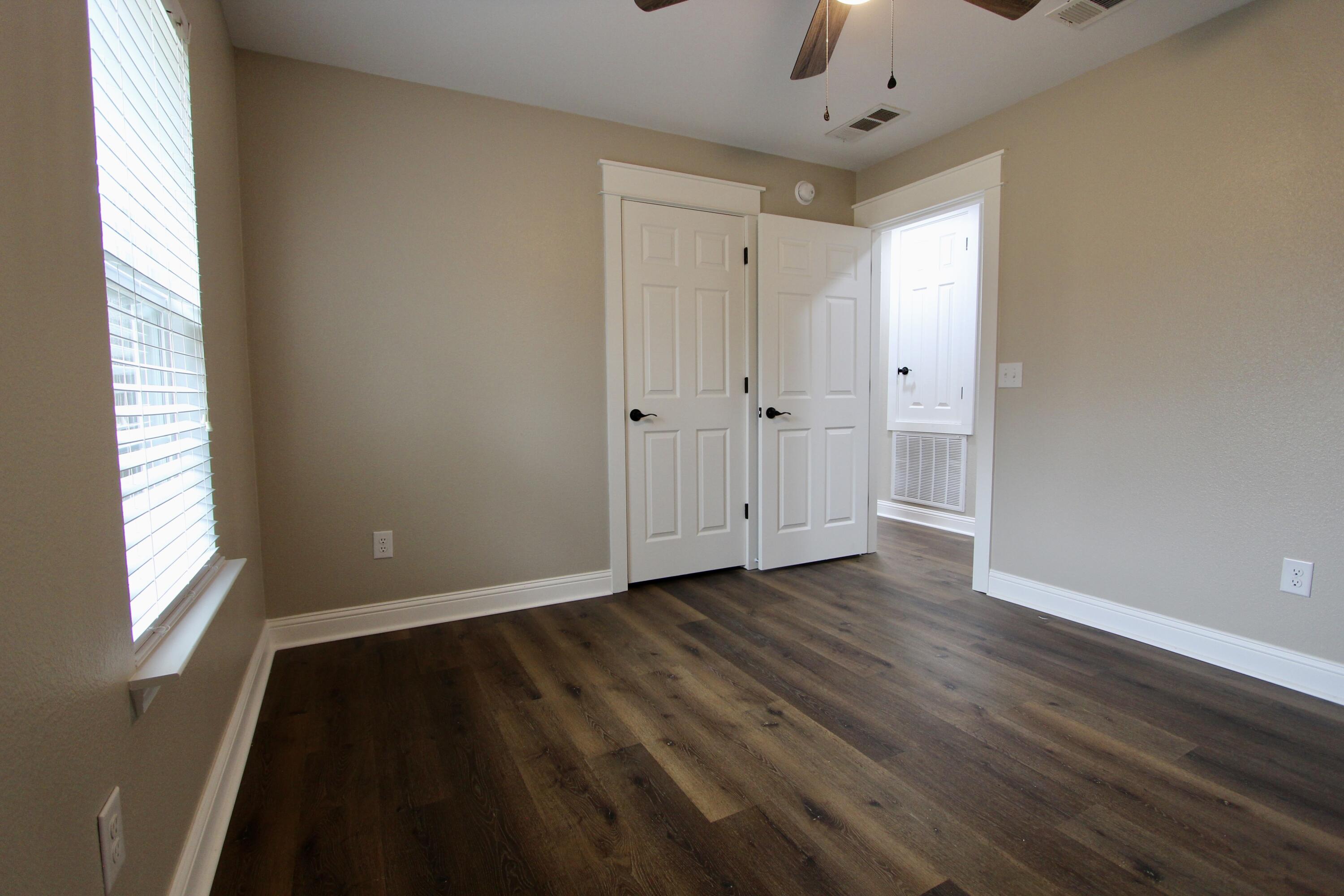 4052 Randi Road Crestview, FL 32539 - Photo 19 of 27 a view of an empty room and window