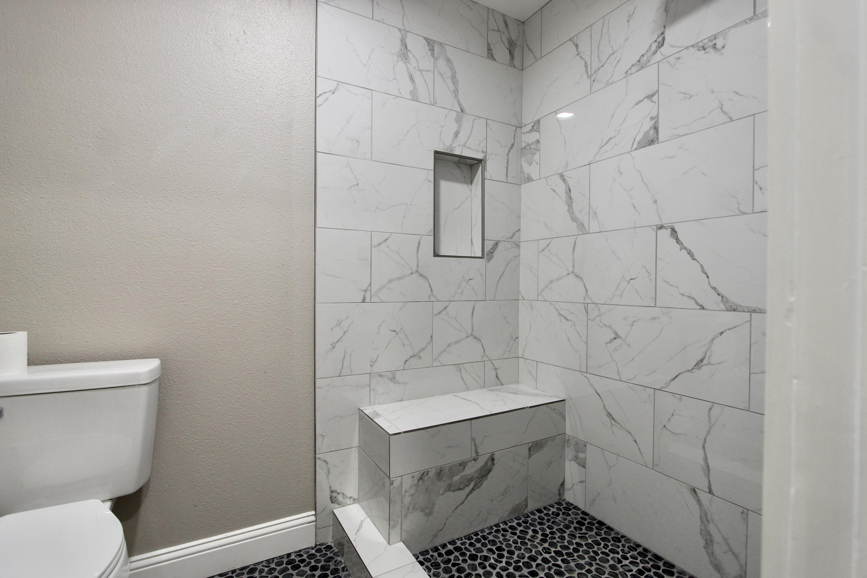 4052 Randi Road Crestview, FL 32539 - Photo 25 of 27 a bathroom with a toilet