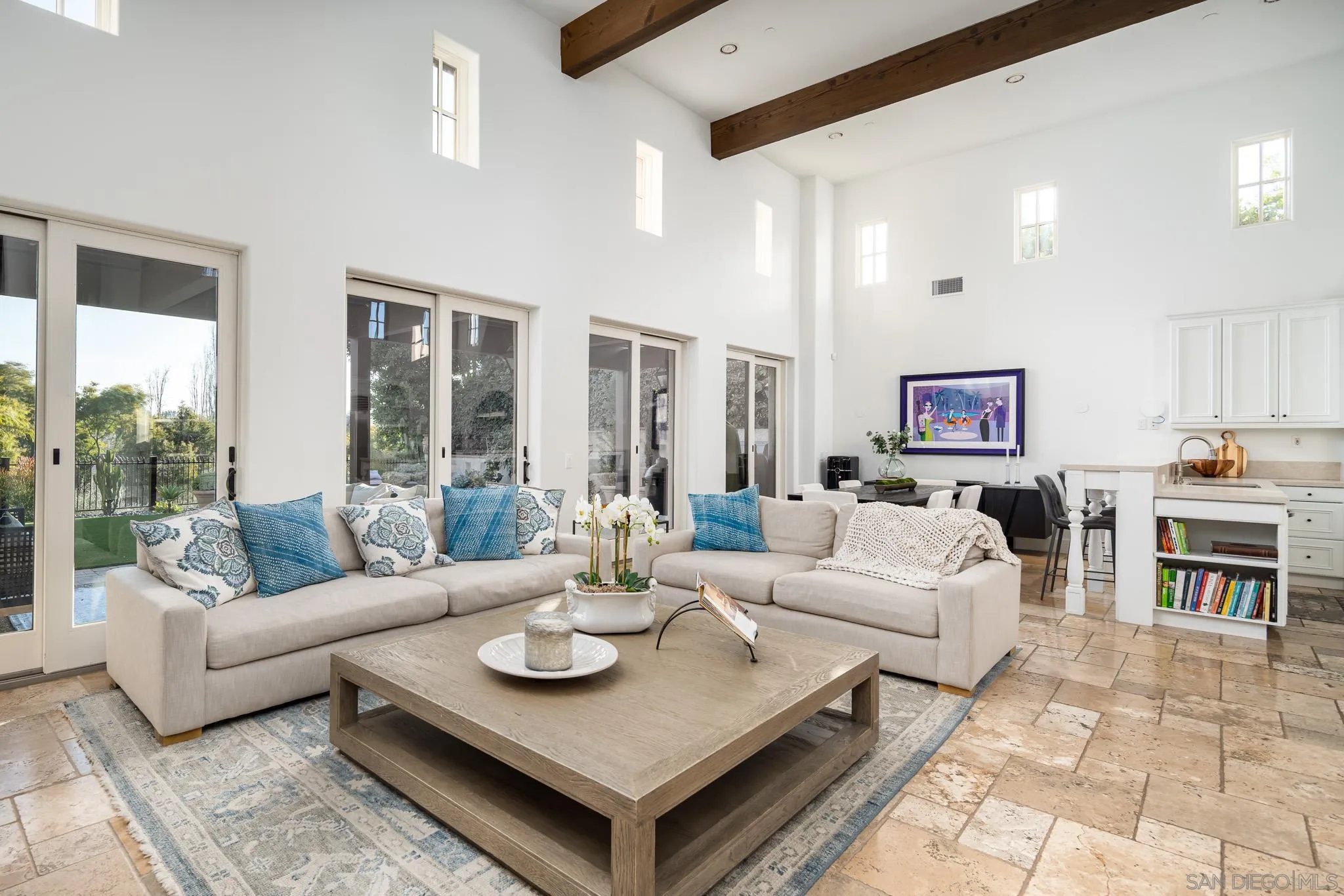 18564 Corte Fresco Rancho Santa Fe, CA 92091 - Photo 6 of 40 Gallery Image 6