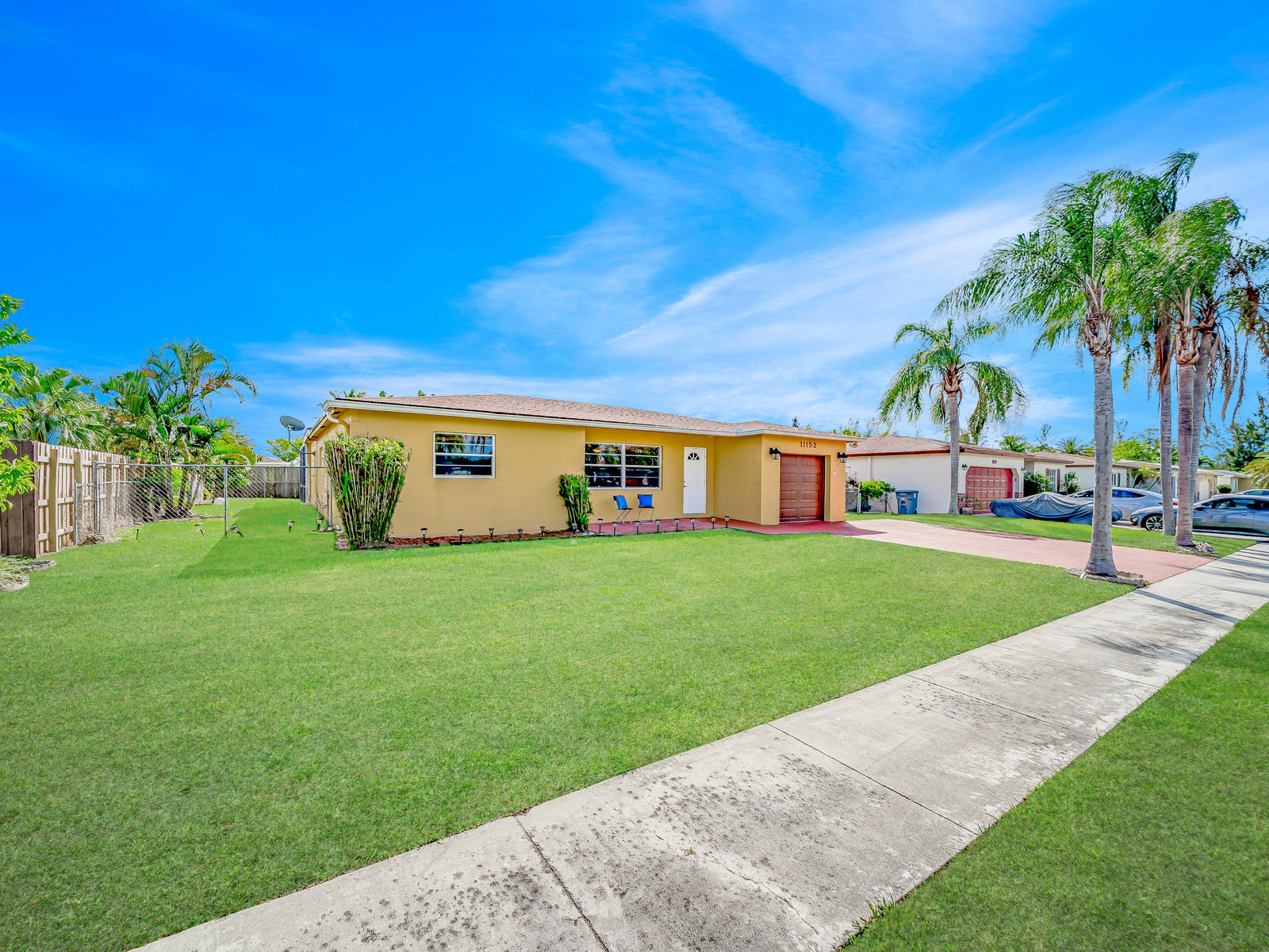 11152 Mustang Street Boca Raton, FL 33428 - Photo 13 of 61 Front yard