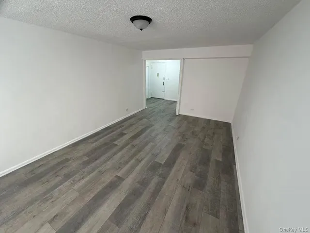 $2,250 | 83-30 Vietor Avenue, Unit 323 | Elmhurst