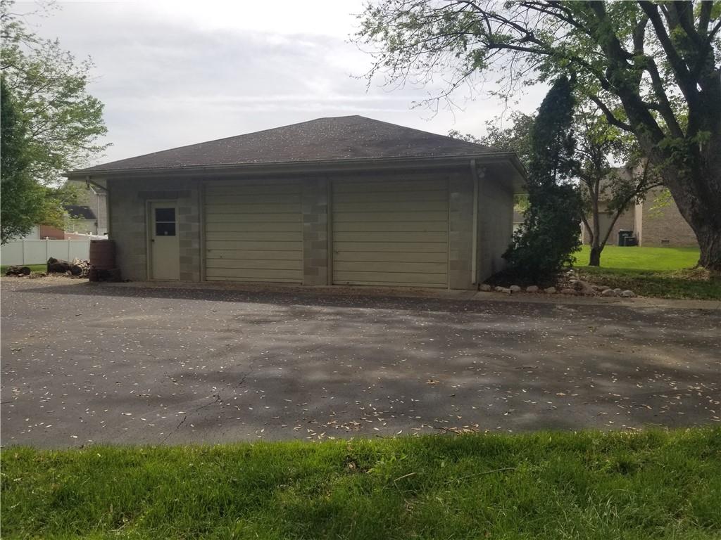 610 East Redding Road Seymour, IN 47274 - Photo 12 of 44