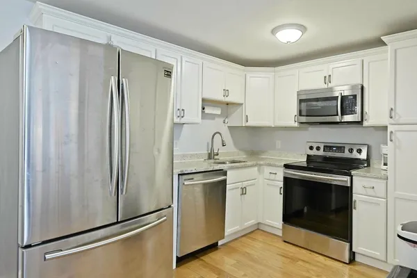 $339,900 | 165 R Chestnut Street, Unit 2, Foxboro, MA 02035