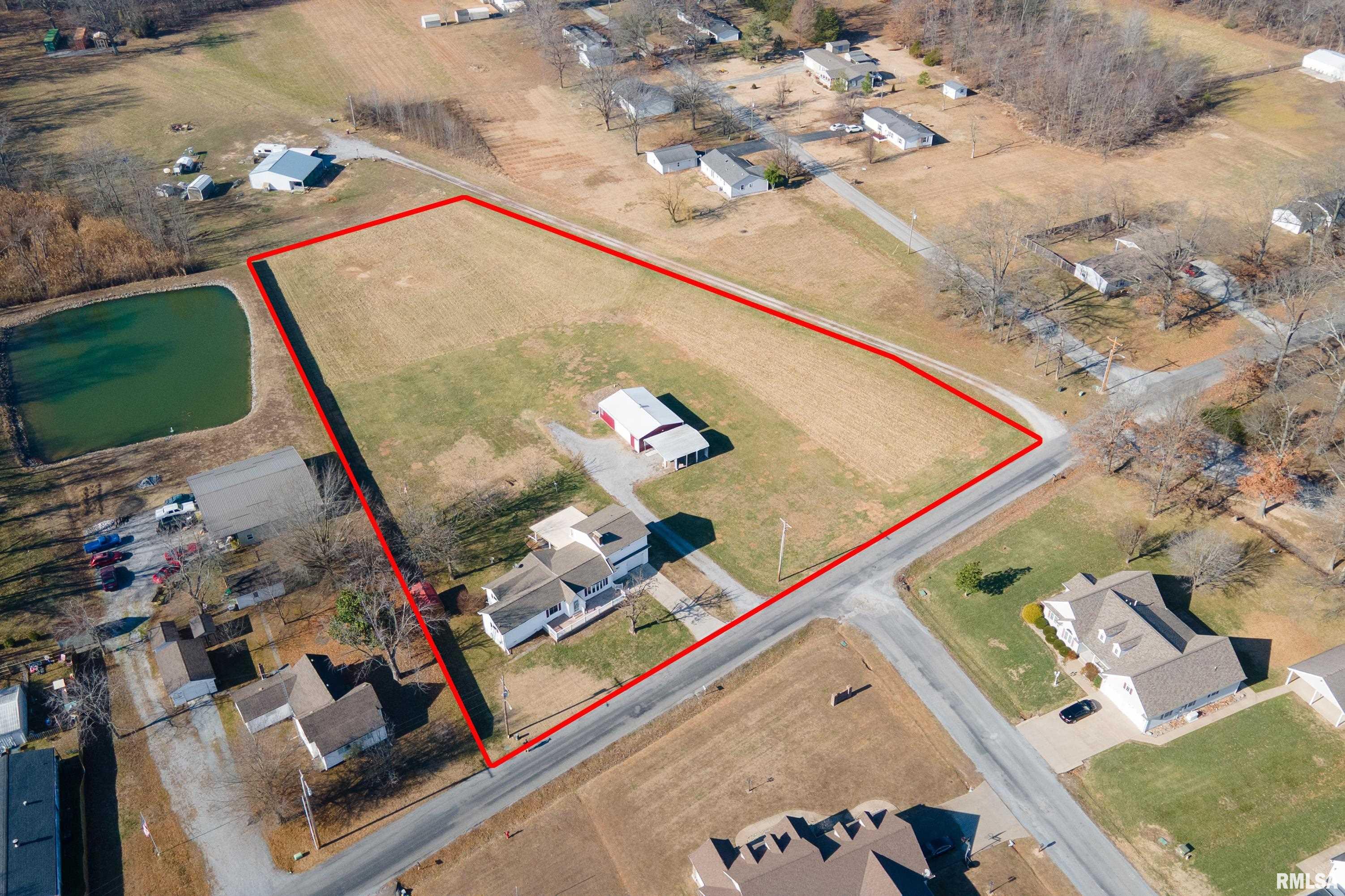 2305 Weaver Road Herrin, IL 62948 - Photo 33 of 38