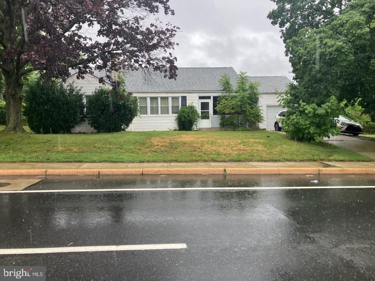 1727 Limestone Road Wilmington, DE 19804 - Photo 1 of 1 Gallery Image 1