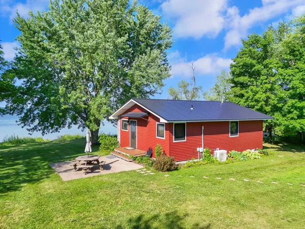 $650,000 | 45565 Whispering Sands Lane, Perham, MN 56573
