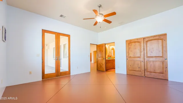 $925,000 | 6754 East Roberto Loop, Hereford, AZ 85615