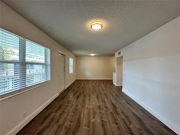 $1,695 | 2500 Johnson Street, Unit 17, Hollywood, FL 33020