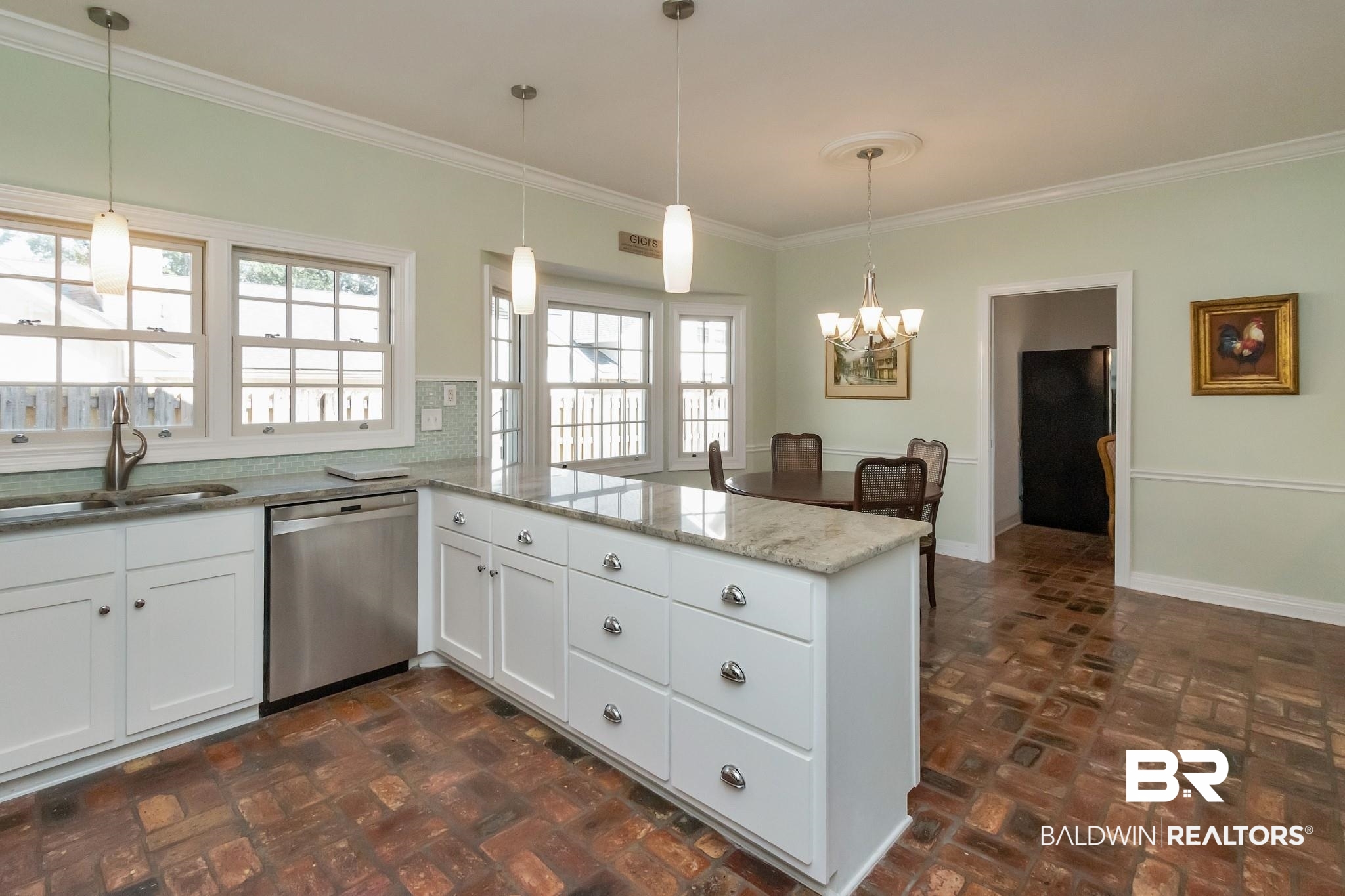 3905 McGregor Court Mobile, AL 36608 - Photo 12 of 38