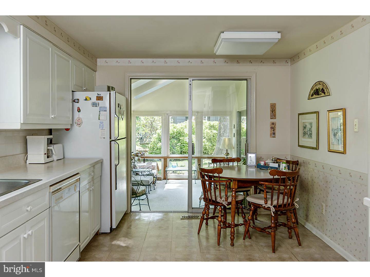 125 Kitty Hawk Road Cherry Hill, NJ 08034 - Photo 11 of 25