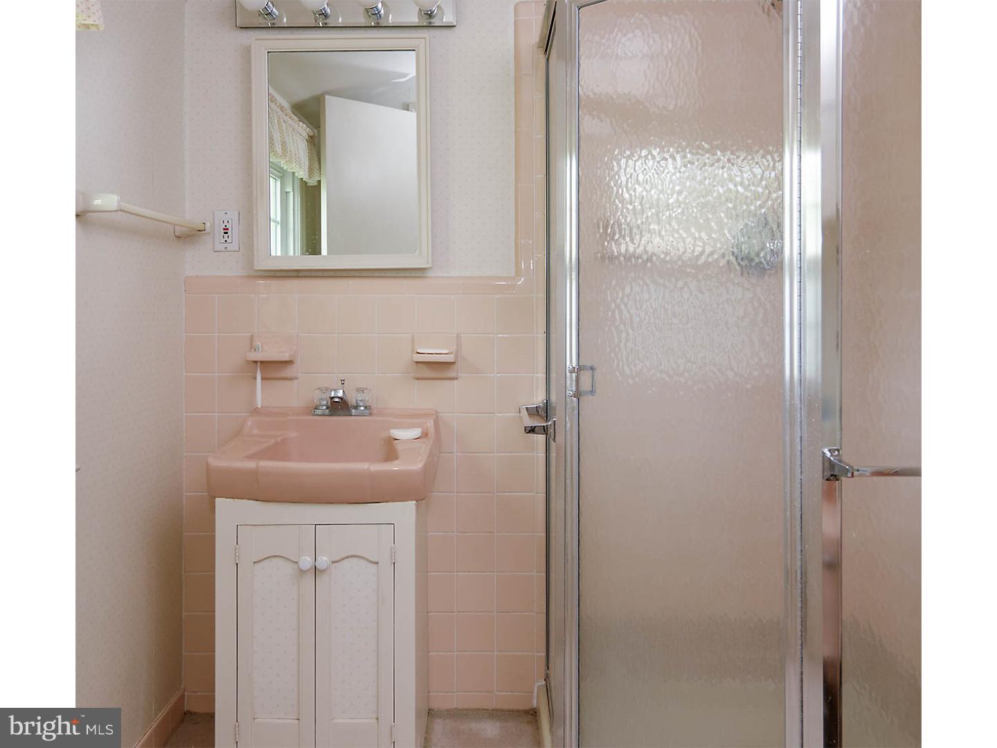 125 Kitty Hawk Road Cherry Hill, NJ 08034 - Photo 22 of 25