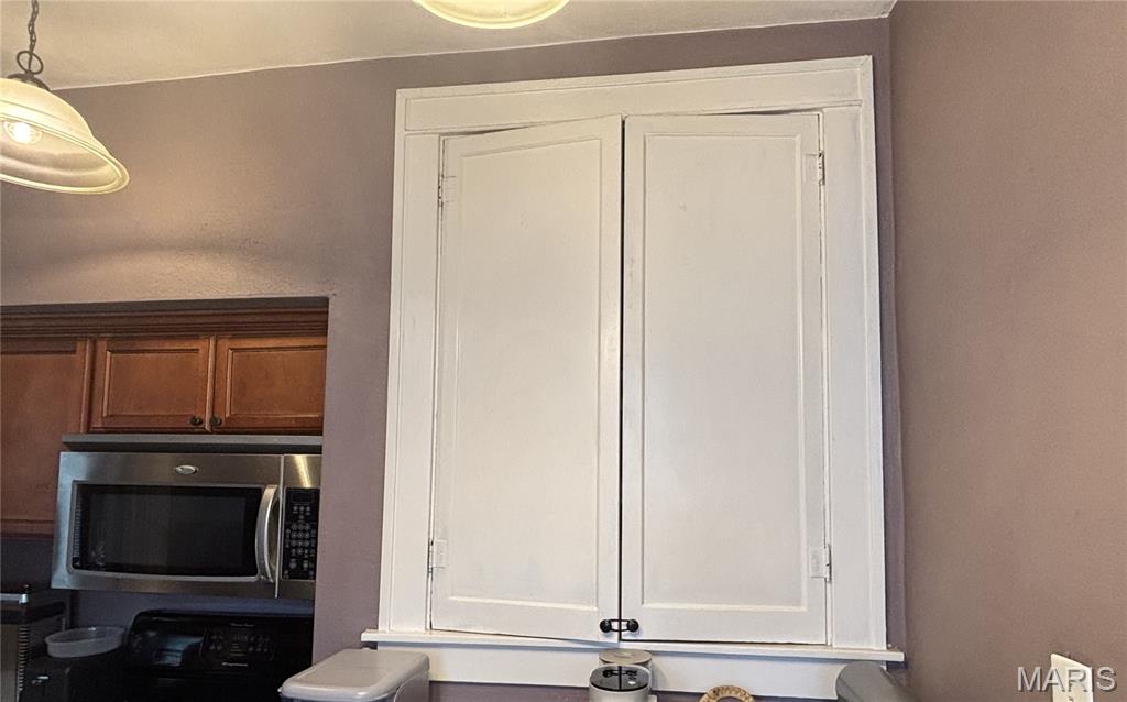222 North Locust Street Greenville, IL 62246 - Photo 5 of 15 Gallery Image 5
